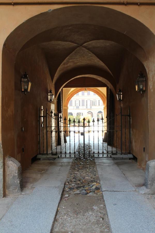 Cozy Place 10 Apartment Vercelli