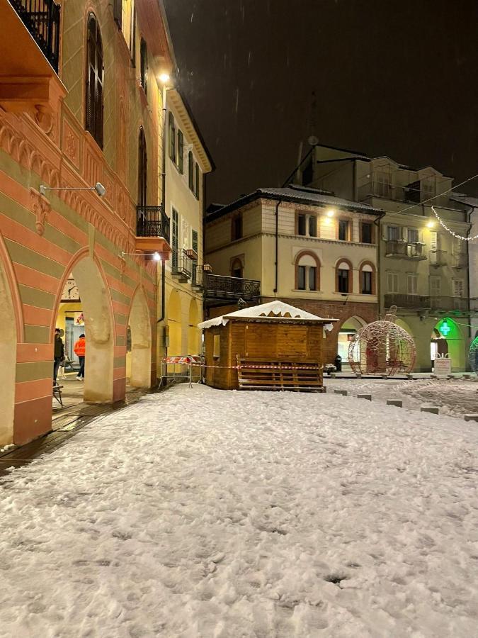 Cozy Place 10 Apartment Vercelli